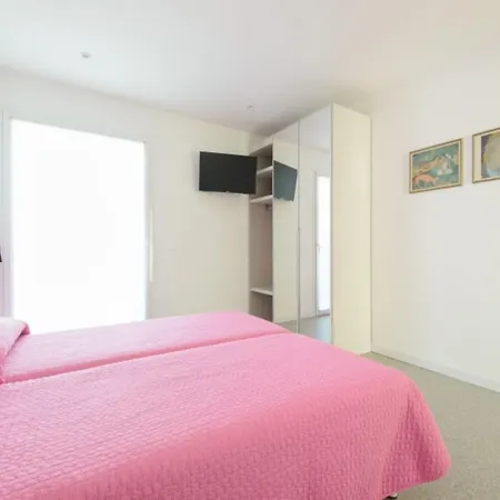 Colorful In Lignano Apartment *