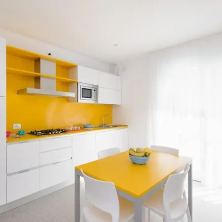 Colorful In Lignano Apartment